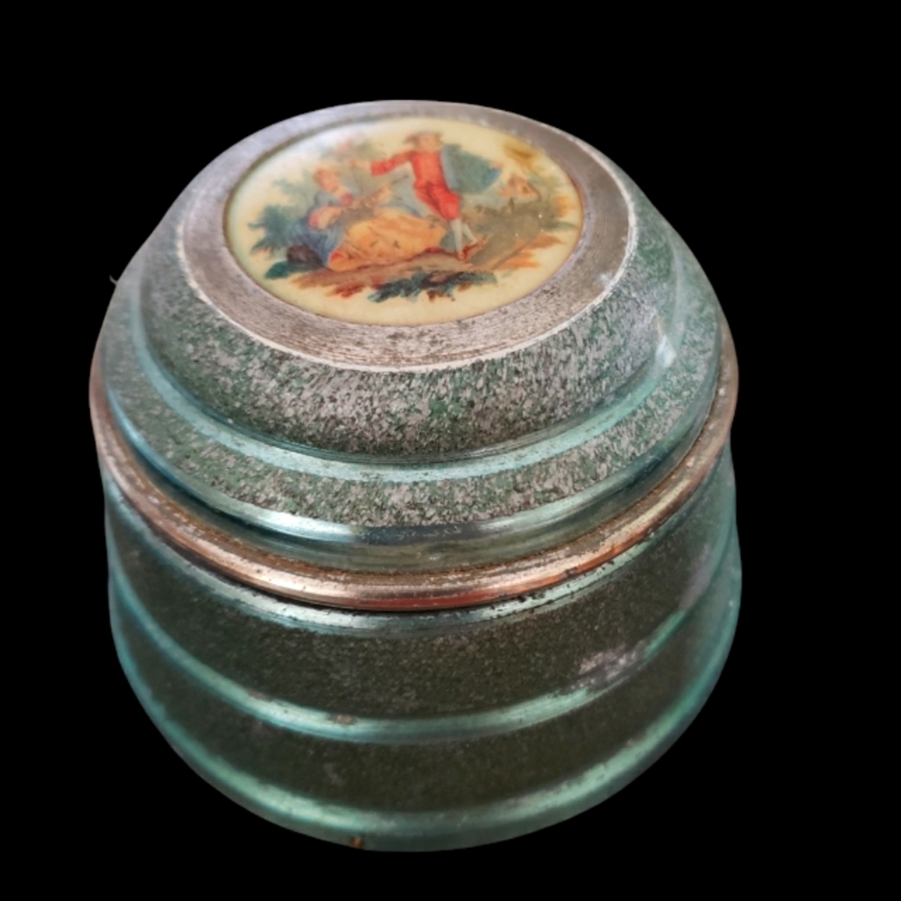 Aluminum Musical Powder Box Vintage, Aged Wonder As Is